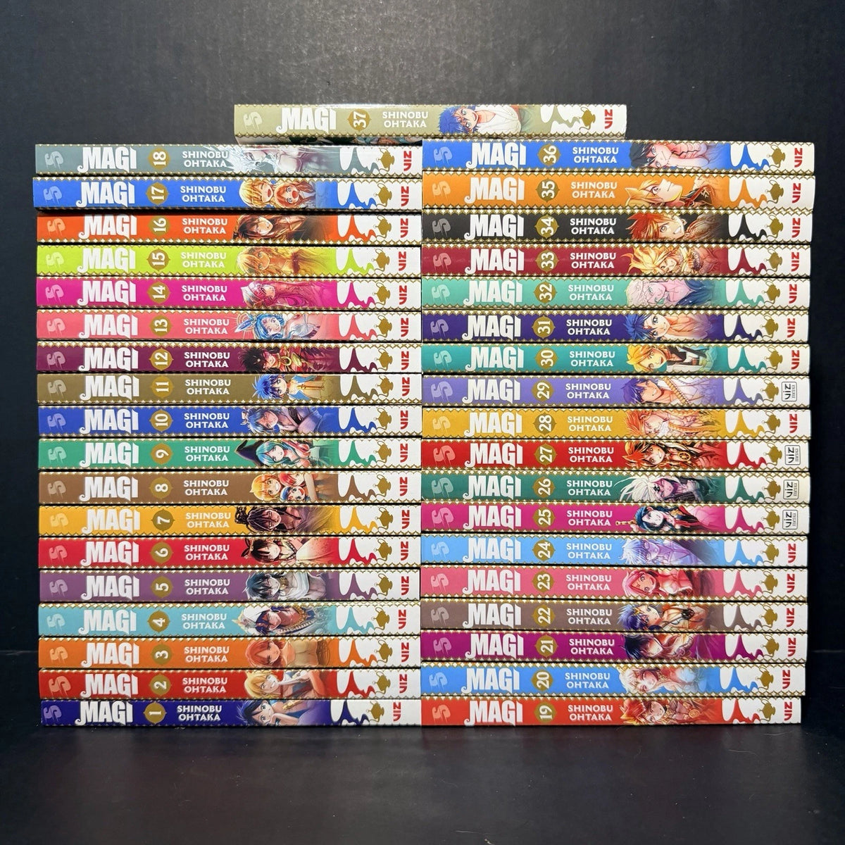 Magi The Labyrinth of Magic Manga Volumes 1-37 English New Authentic Viz Media