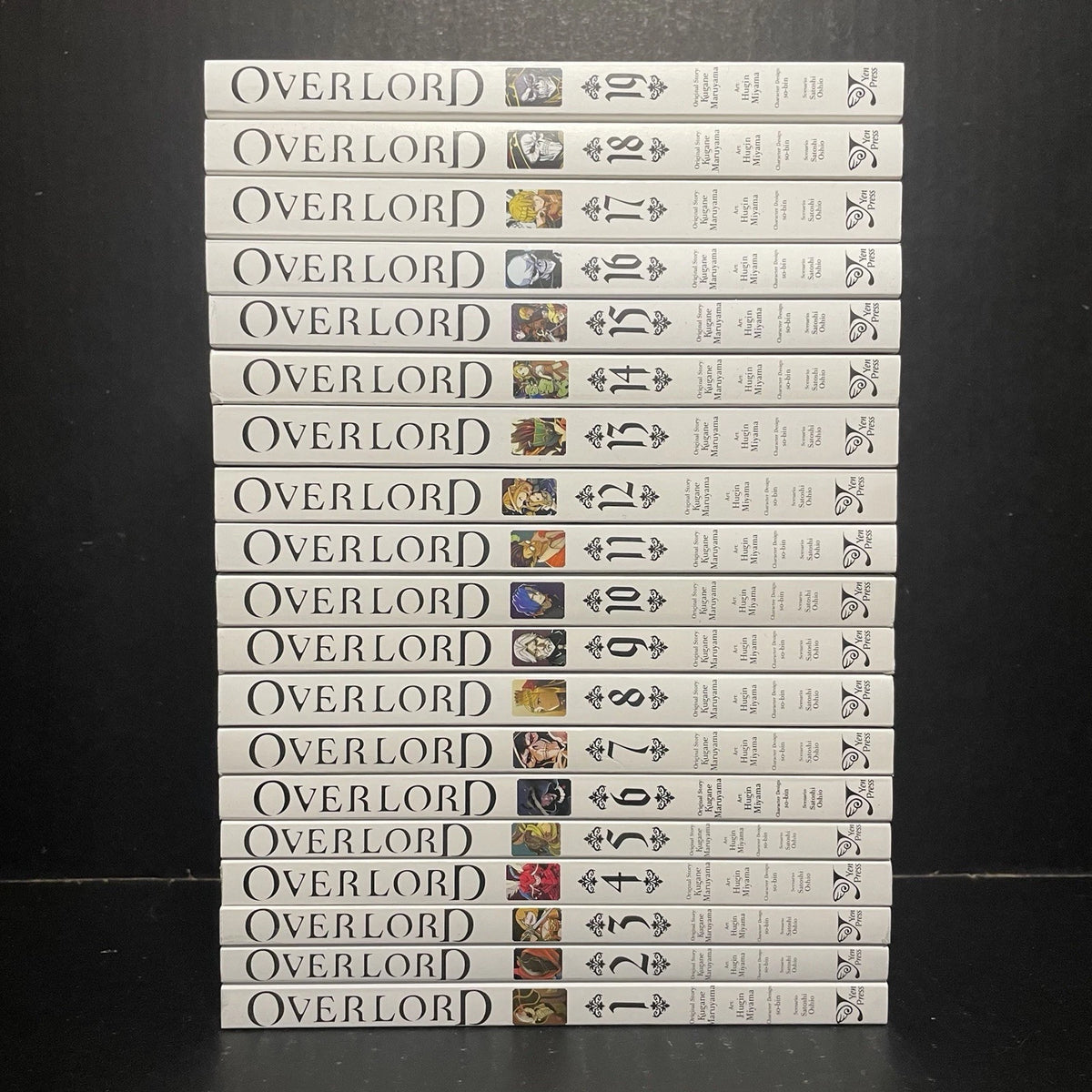 Overlord Manga Volumes 1-19 Brand New US Authentic Yen Press English