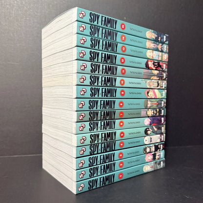 Spy x Family Manga Volumes 1-15 Brand New English US Authentic Viz Media