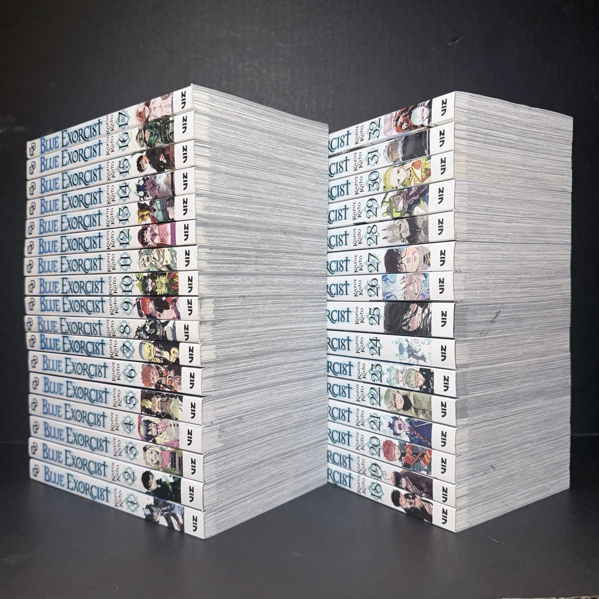 Blue Exorcist Manga Volumes 1-32 English Brand New US Authentic Viz Media